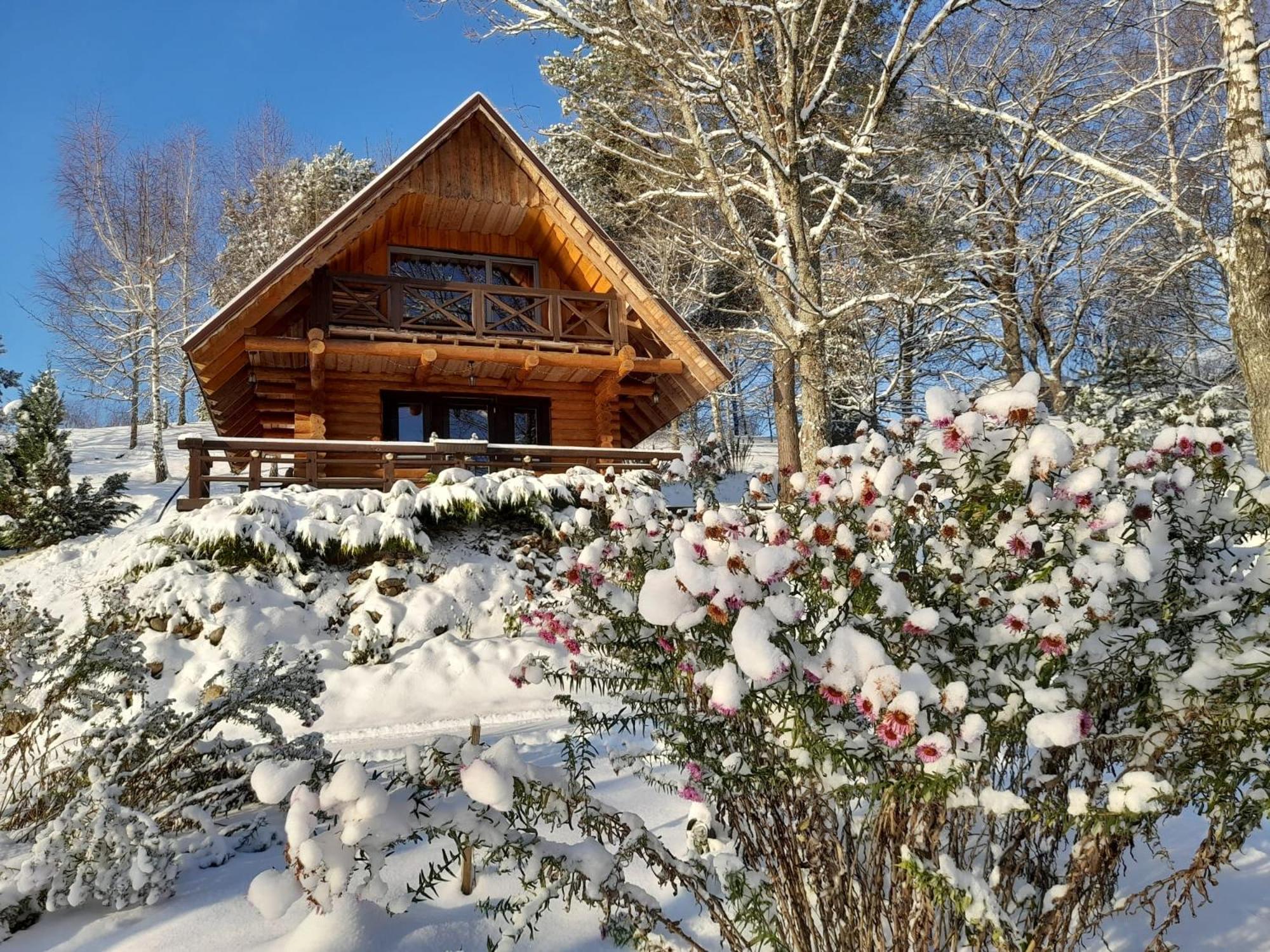 Vila Ezerkalni Raiskums Exteriér fotografie
