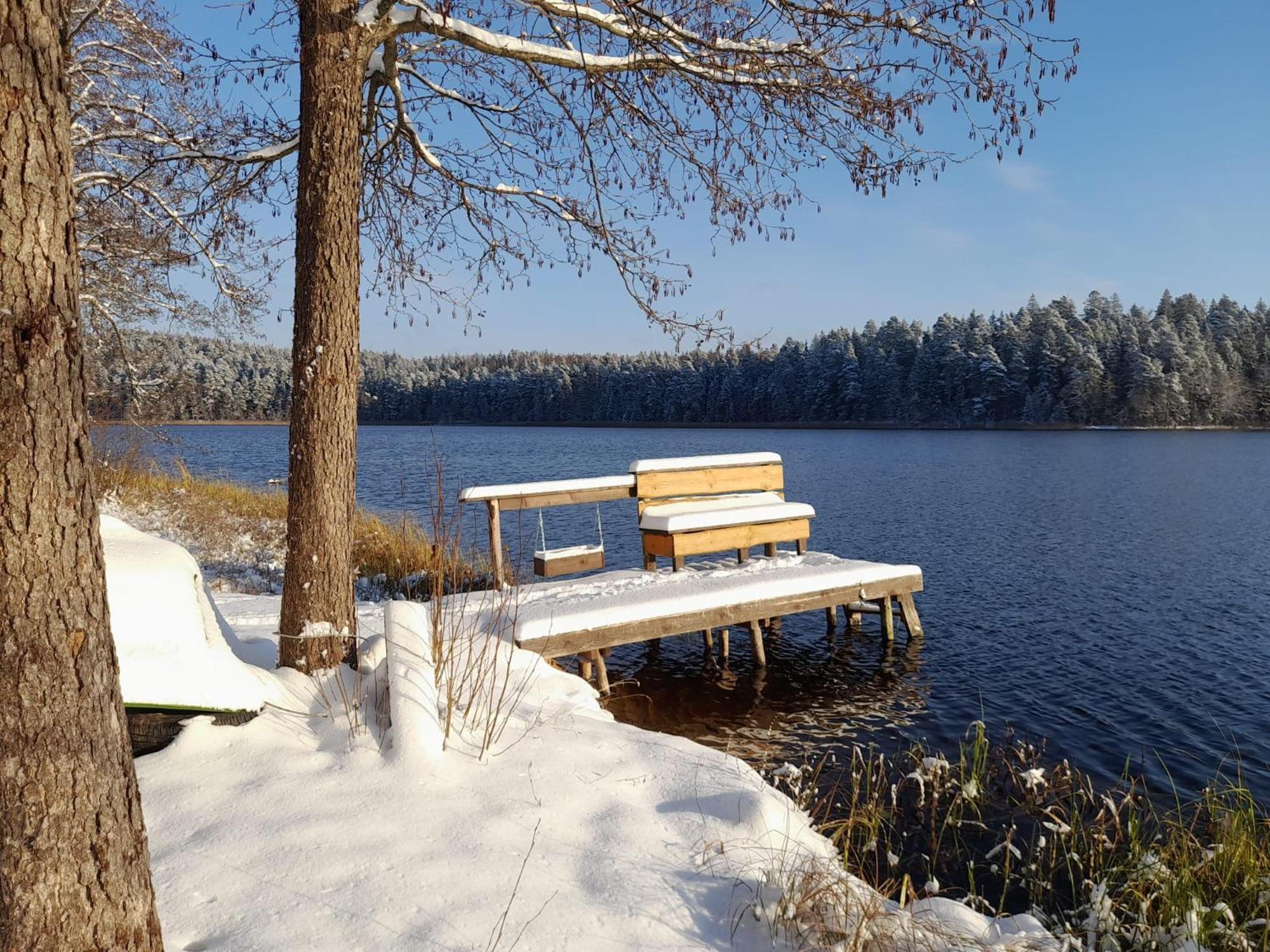 Vila Ezerkalni Raiskums Exteriér fotografie