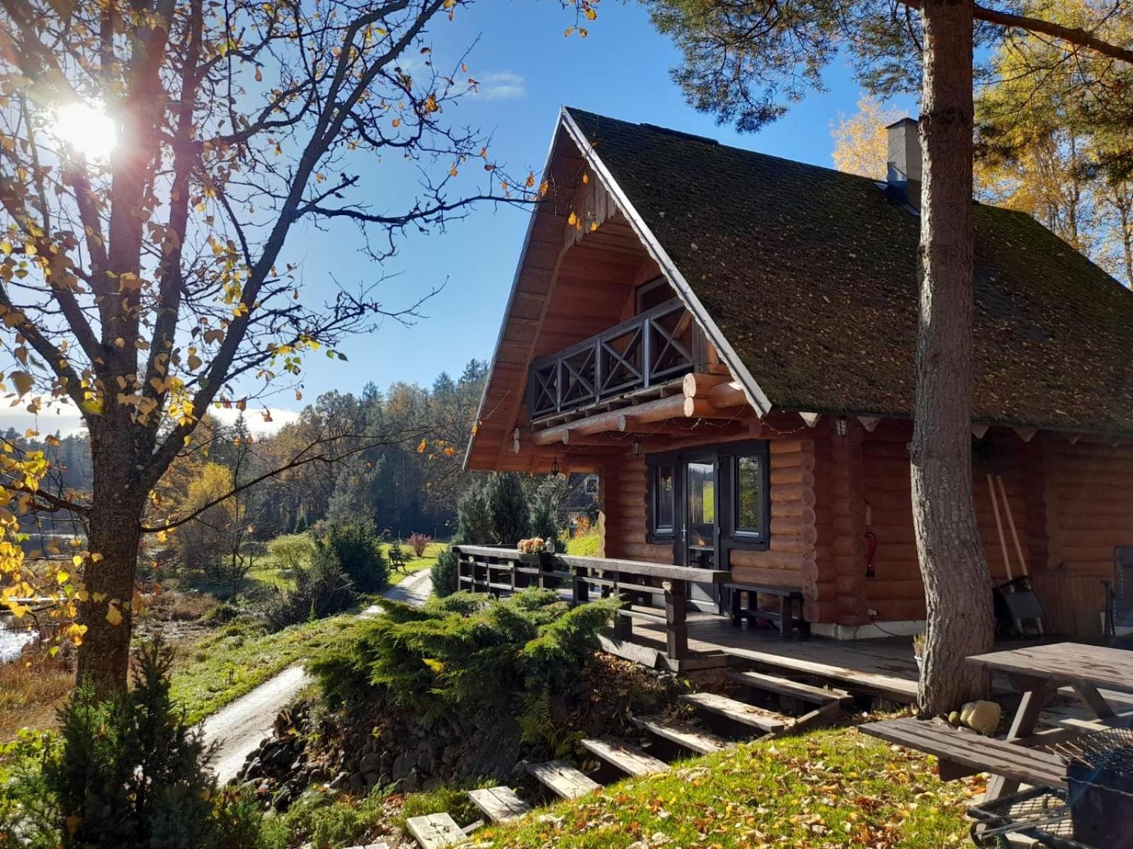 Vila Ezerkalni Raiskums Exteriér fotografie
