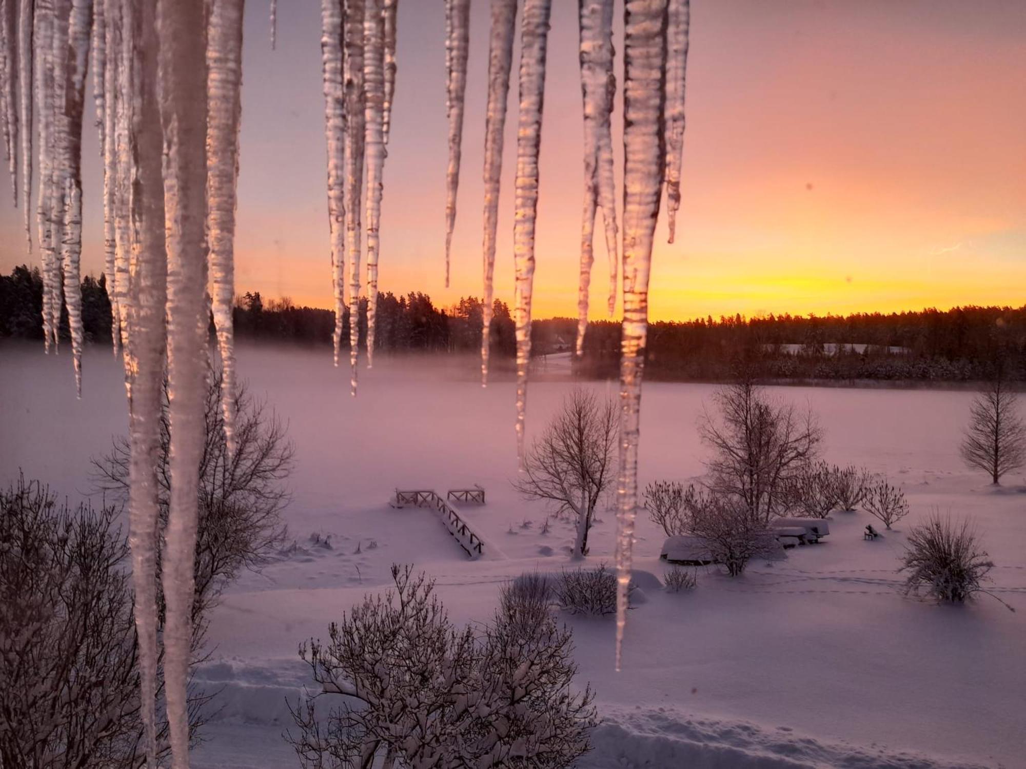 Vila Ezerkalni Raiskums Exteriér fotografie
